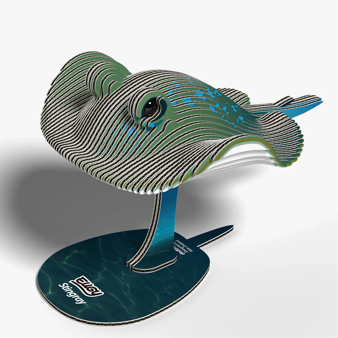 102 Stingray - Image 2